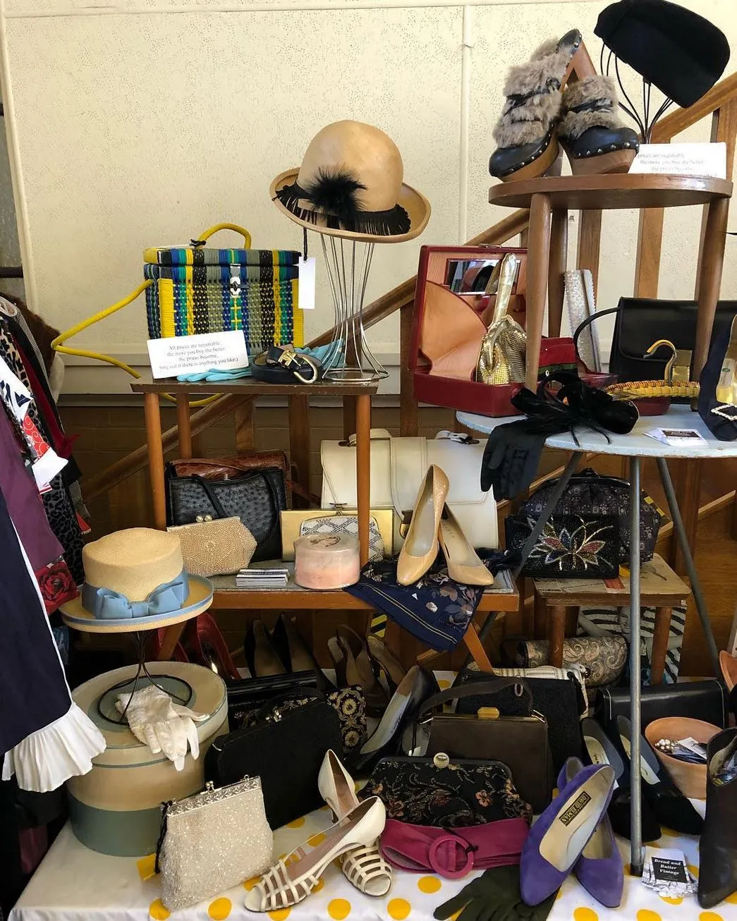 San Sebastian Tour Virtual | Best Vintage Shops and Antiques in the Blue Mountains Hidden Corners, Lawson, Wentworth Falls, and Beyond
