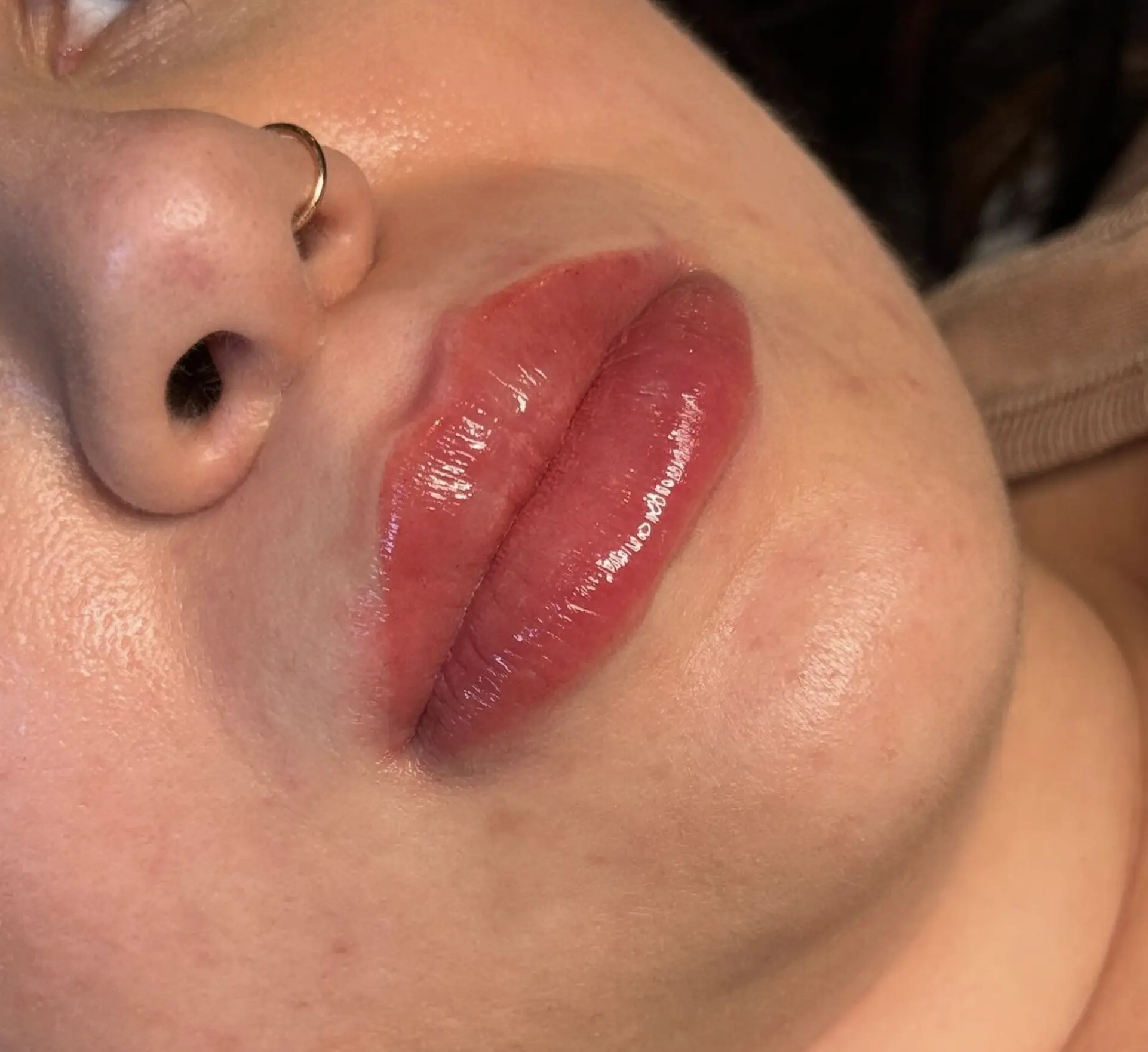 San Sebastian Tour Virtual | How Much Does Permanent Makeup Cost? cosmetic tattoo course