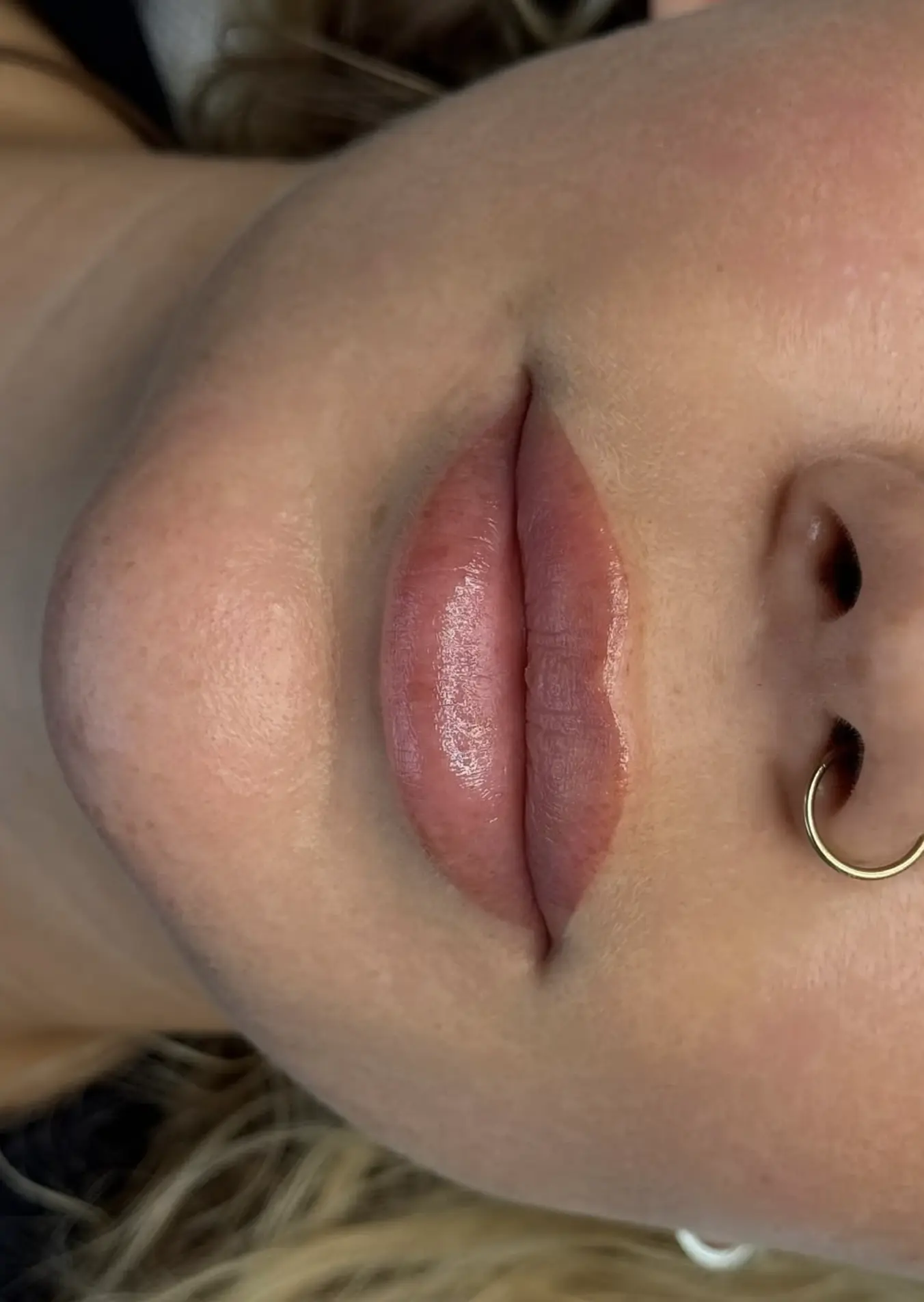 San Sebastian Tour Virtual | What Is Best For Pigmented Lips? lip blush colours