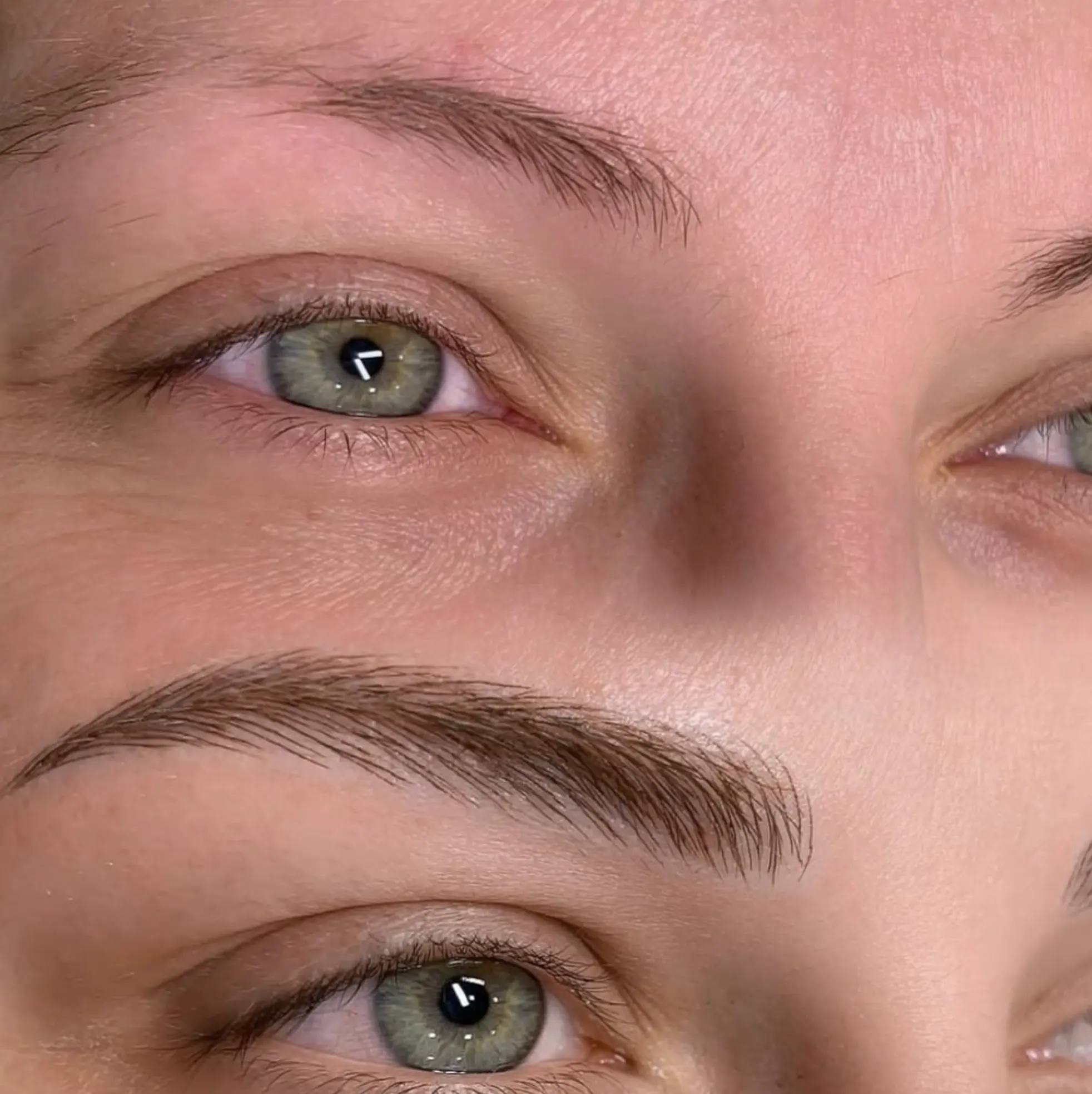 San Sebastian Tour Virtual | What Happens If You Pick Microblading Scabs? microblading vs tattoo eyebrows