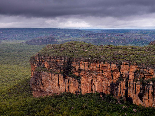 Explore the Wonders of Kakadu with a 2-Day Tour