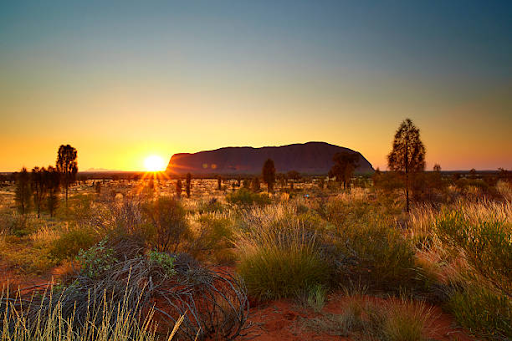 Ultimate 2-Day Uluru Adventure: Explore the Heart of Australia